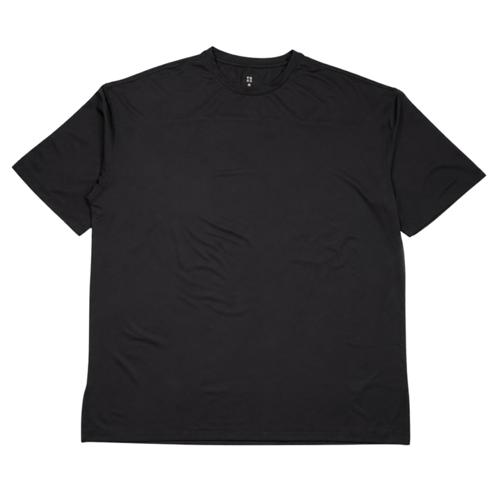 TROS Resilience PDP 2026-05 · Polera Resilience - Negra · 01 · 01 hero flat lay product